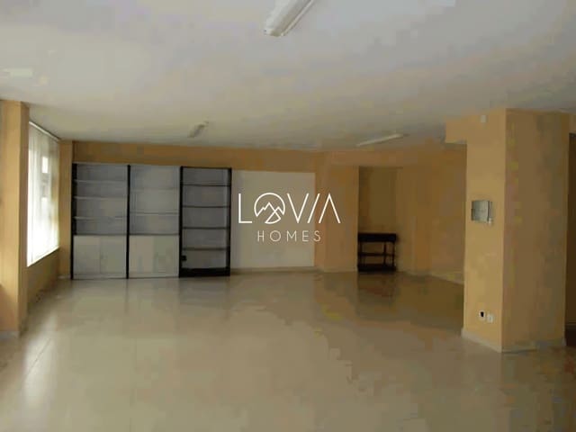 Local Commercial à vendre à Camargo - 178 000 € (Ref: 9598346)