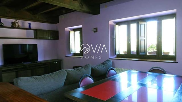 Chalet de 4 habitaciones en Onís en venta con garaje - 179.000 € (Ref: 9598347)