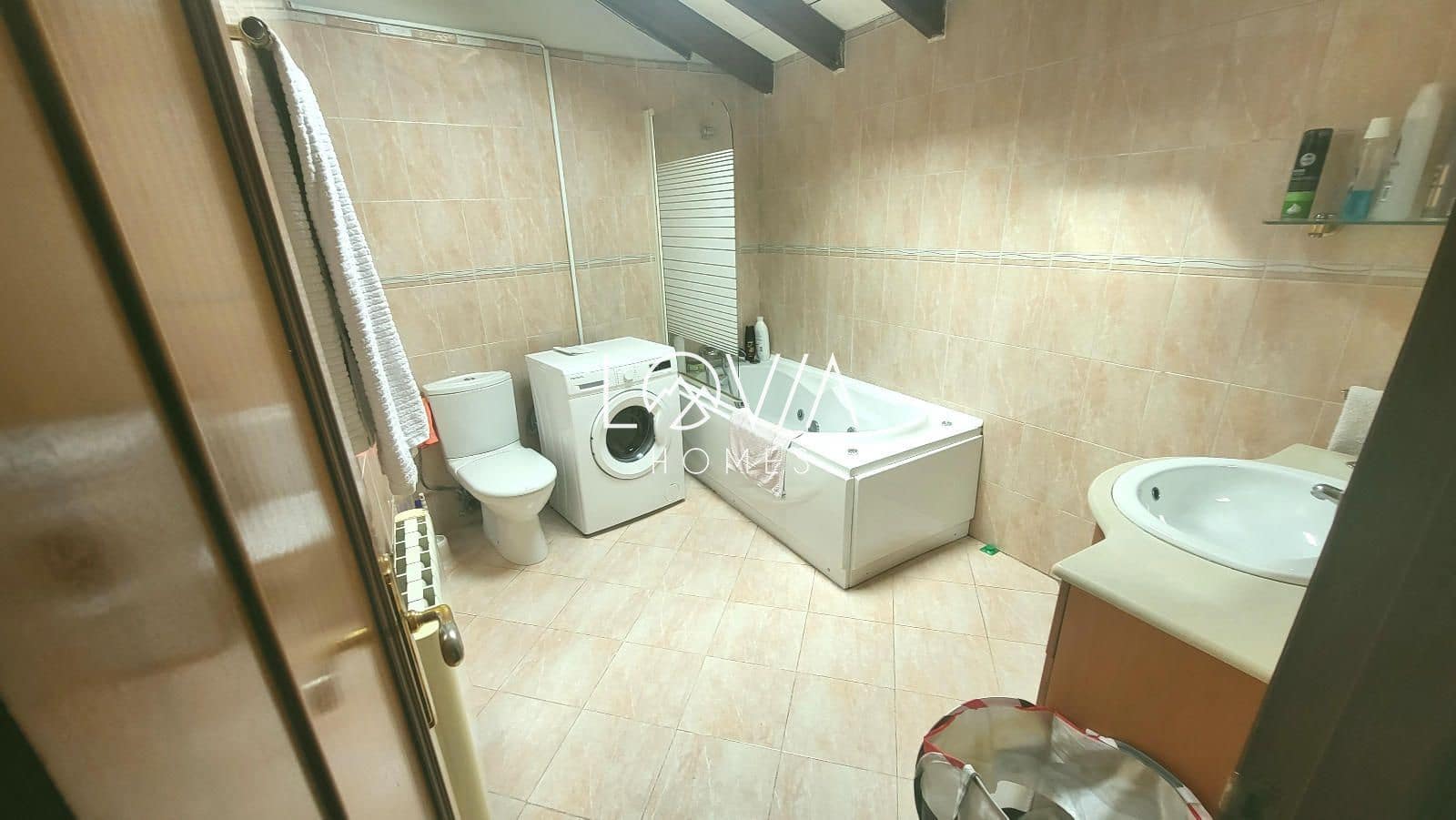 Casa de 2 habitaciones en Anero en venta - 240.000 € (Ref: 9598519)