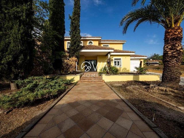 4 chambre Villa/Maison à vendre à Villaviciosa de Odón avec piscine - 1 300 000 € (Ref: 9610198)