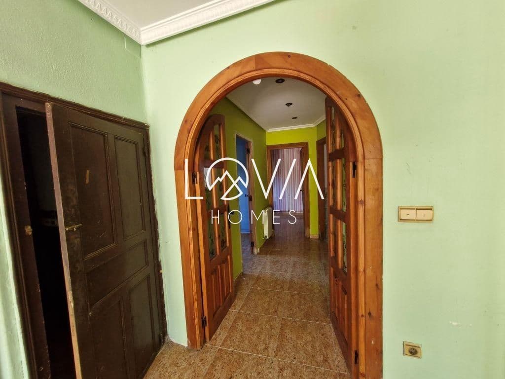 5 bedroom Townhouse for sale in Ribamontan al Monte - € 139,000 (Ref: 9610349)