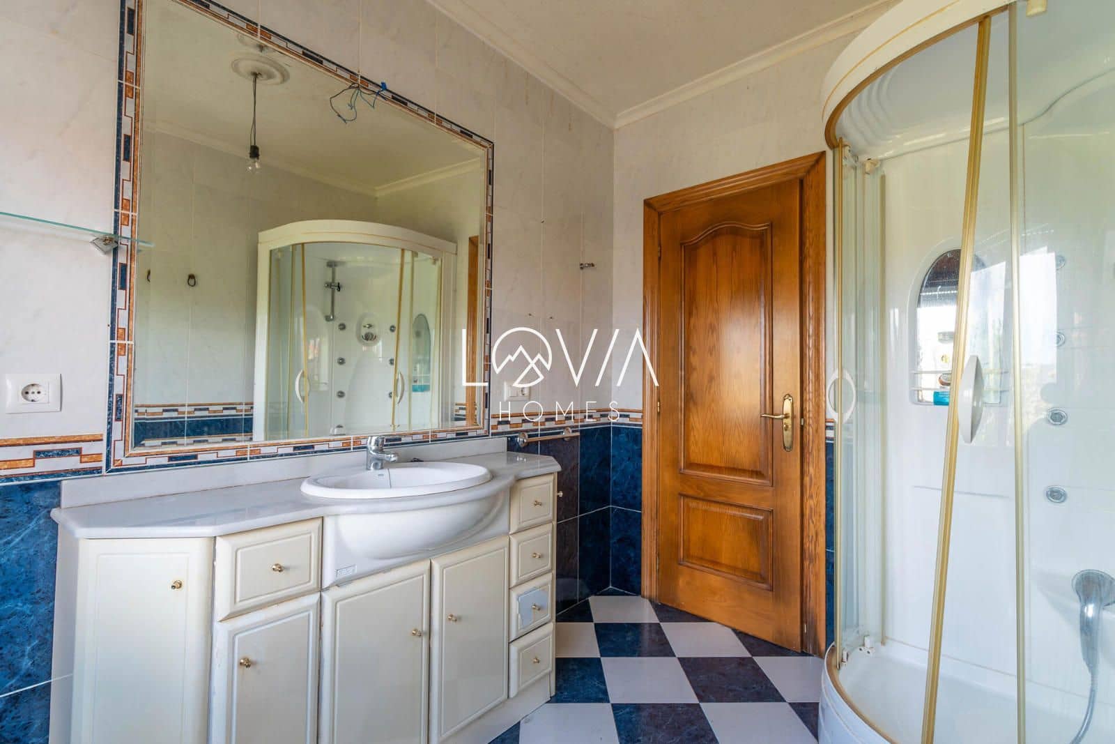 Flat for sale in Santander - € 211,981 (Ref: 9618676)