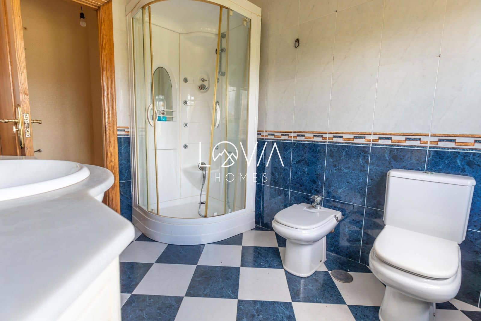 Flat for sale in Santander - € 211,981 (Ref: 9618676)