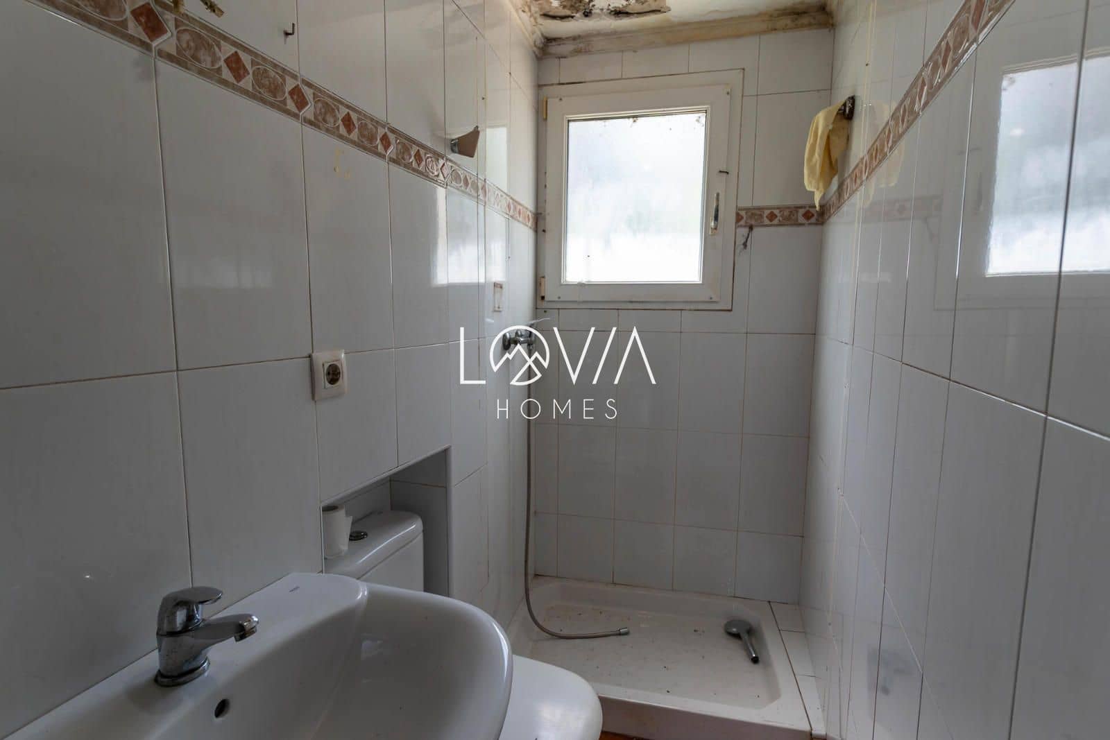 Flat for sale in Santander - € 211,981 (Ref: 9618676)