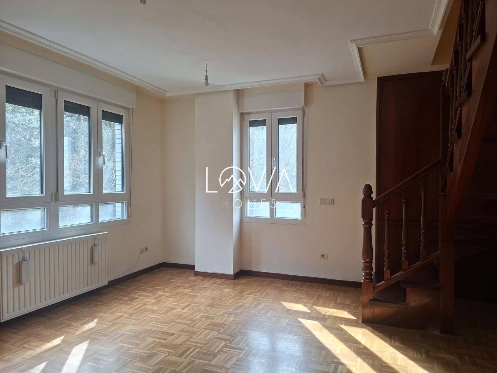 3 slaapkamer Flat te koop in Mieres - € 125.000 (Ref: 9632660)