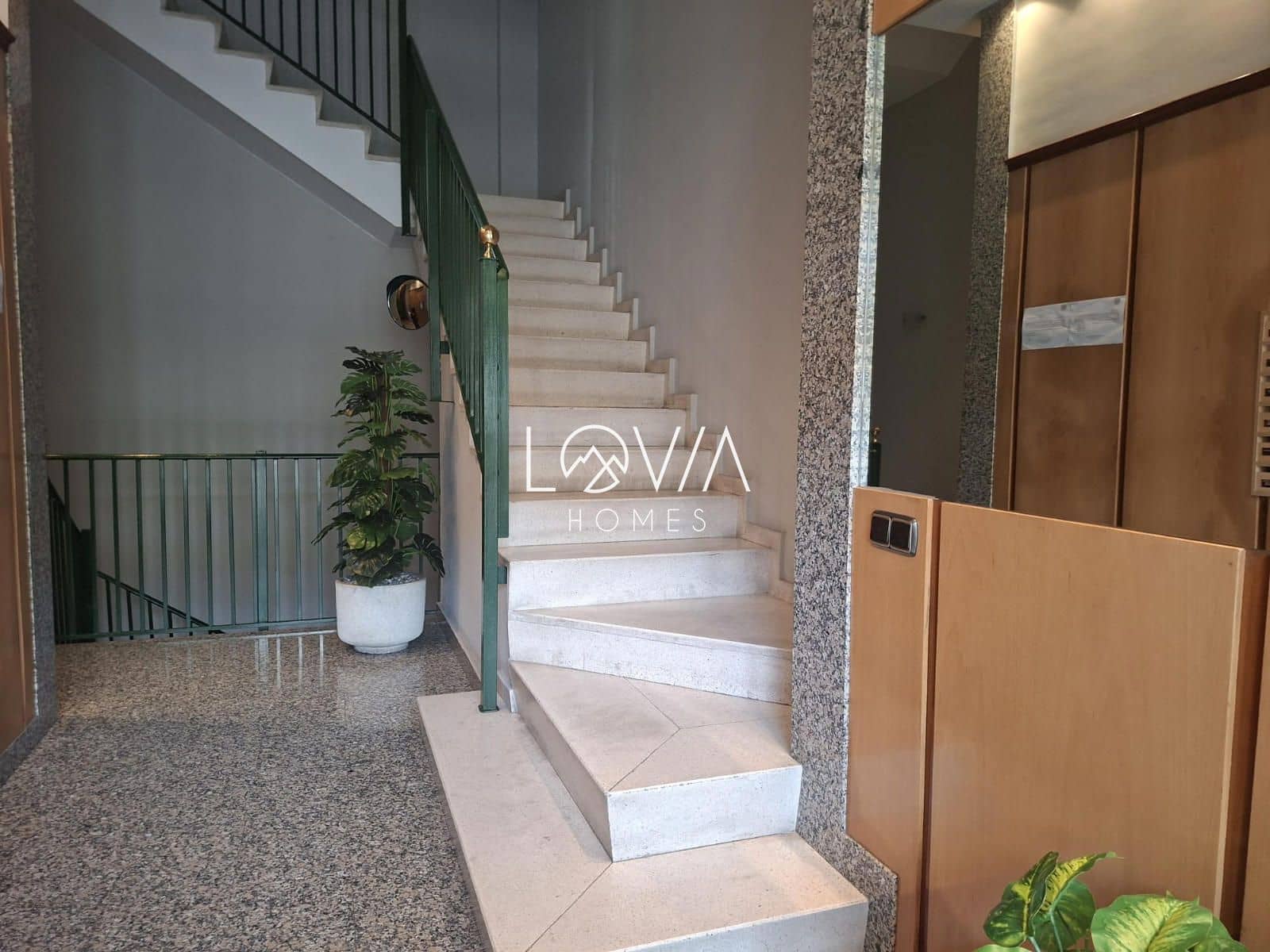 3 slaapkamer Flat te koop in Mieres - € 125.000 (Ref: 9632660)