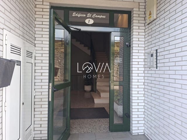 3 makuuhuone Asunto myytävänä paikassa Mieres - 125 000 € (Ref: 9632660)