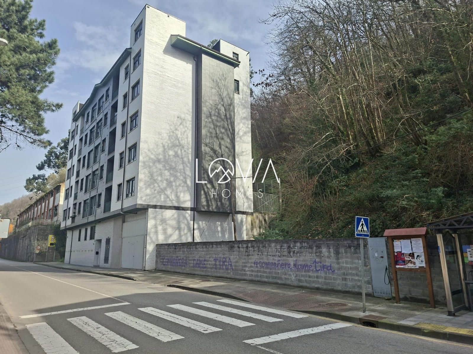 3 slaapkamer Flat te koop in Mieres - € 125.000 (Ref: 9632660)