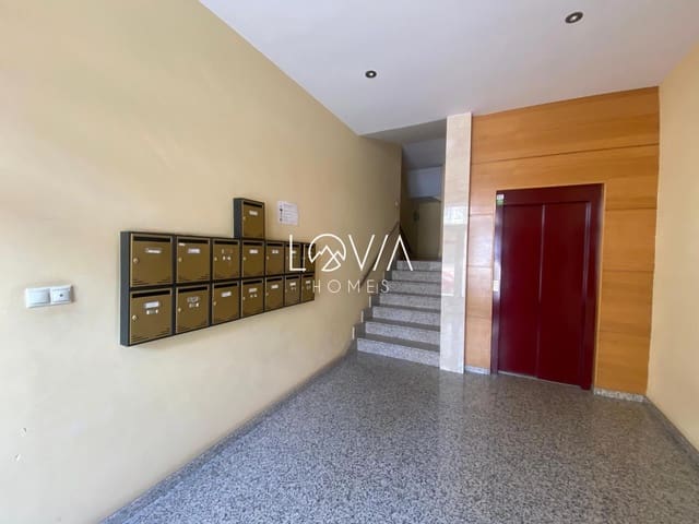 2 Zimmer Wohnung zu verkaufen in Ponferrada mit Garage - 85.000 € (Ref: 9642429)