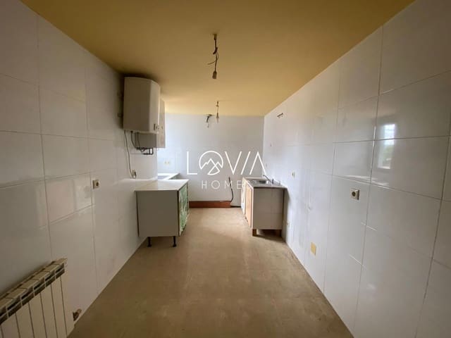 2 Zimmer Wohnung zu verkaufen in Ponferrada mit Garage - 85.000 € (Ref: 9642429)