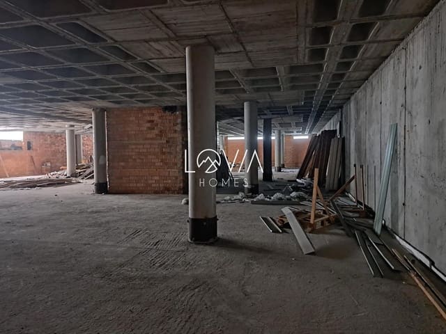 Erhverv til salg i Centro Urbano, Oviedo - € 187.055 (Ref: 9645783)