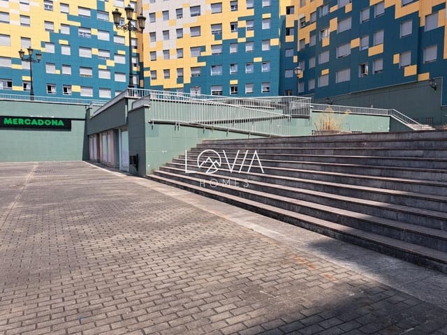 Erhverv til salg i Centro Urbano, Oviedo - € 187.055 (Ref: 9645783)