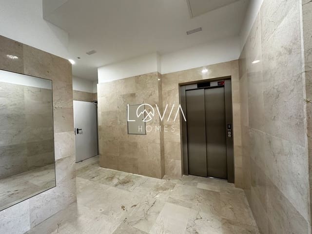 3 soveværelse Lejlighed til salg i Las Palmas de Gran Canaria med garage - € 322.516 (Ref: 9650327)