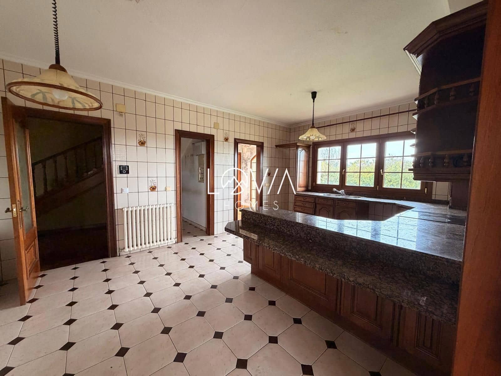 5 slaapkamer Villa te koop in Castrillon met zwembad - € 475.000 (Ref: 9665294)