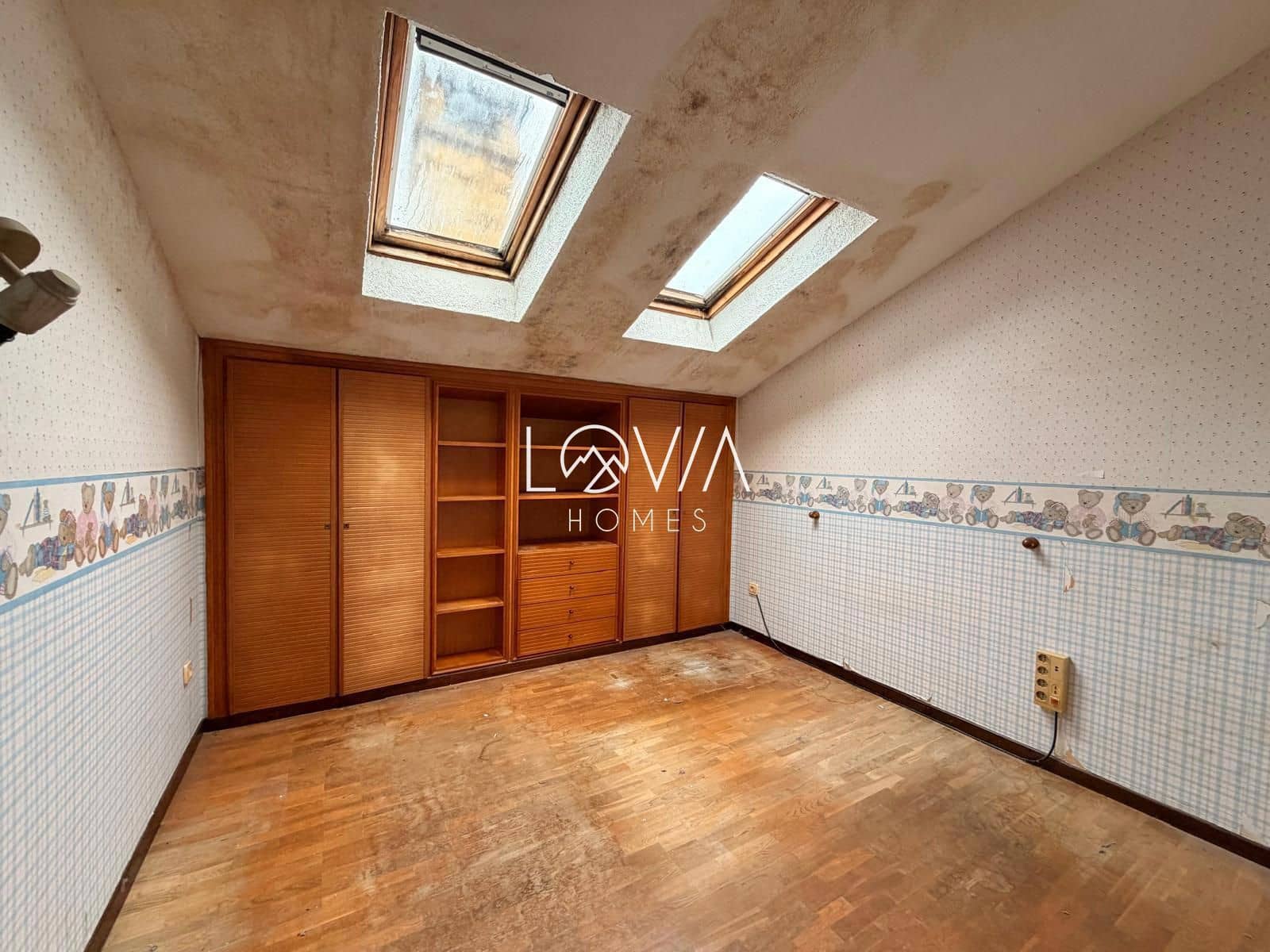 5 slaapkamer Villa te koop in Castrillon met zwembad - € 475.000 (Ref: 9665294)