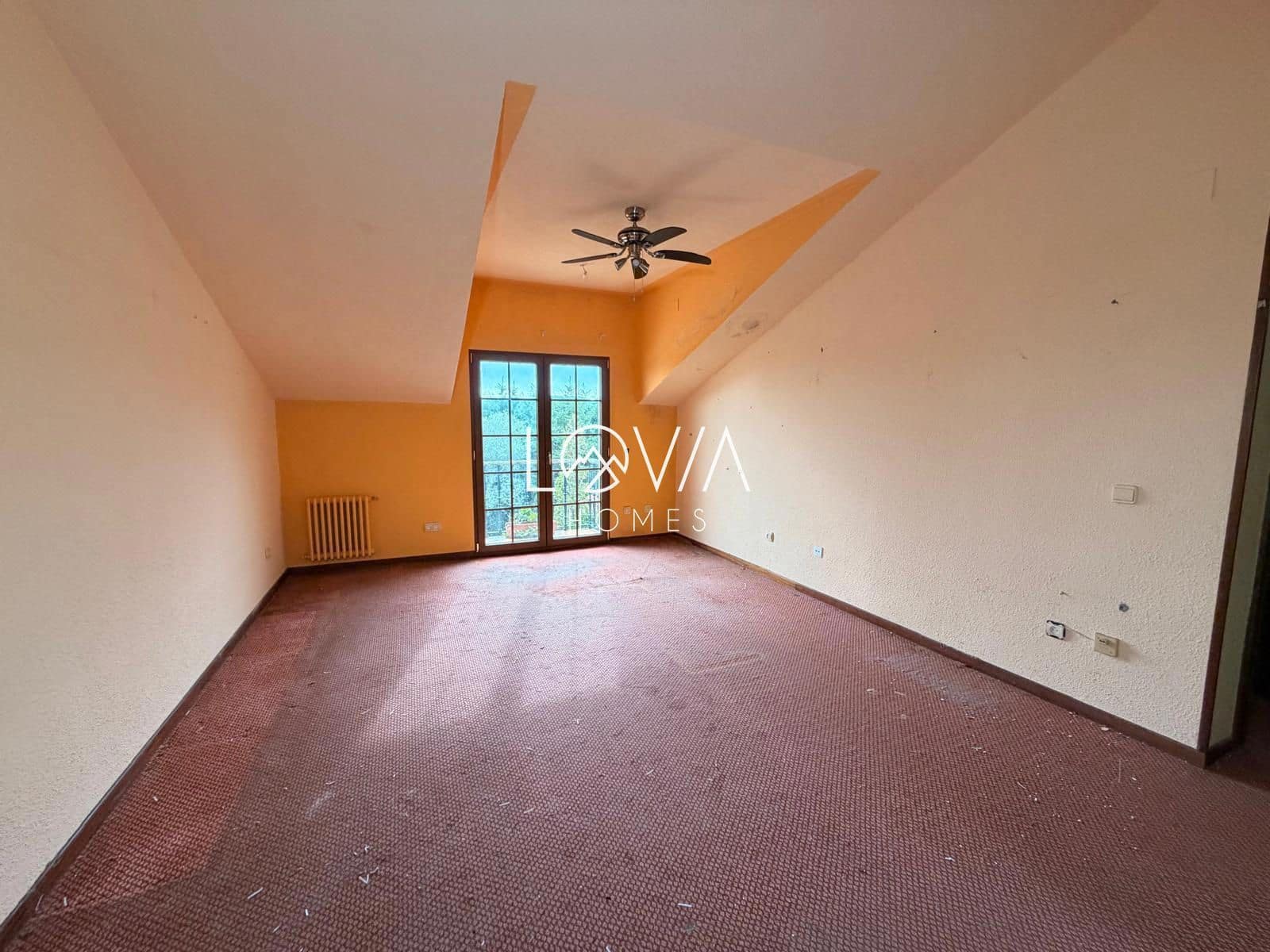 5 slaapkamer Villa te koop in Castrillon met zwembad - € 475.000 (Ref: 9665294)