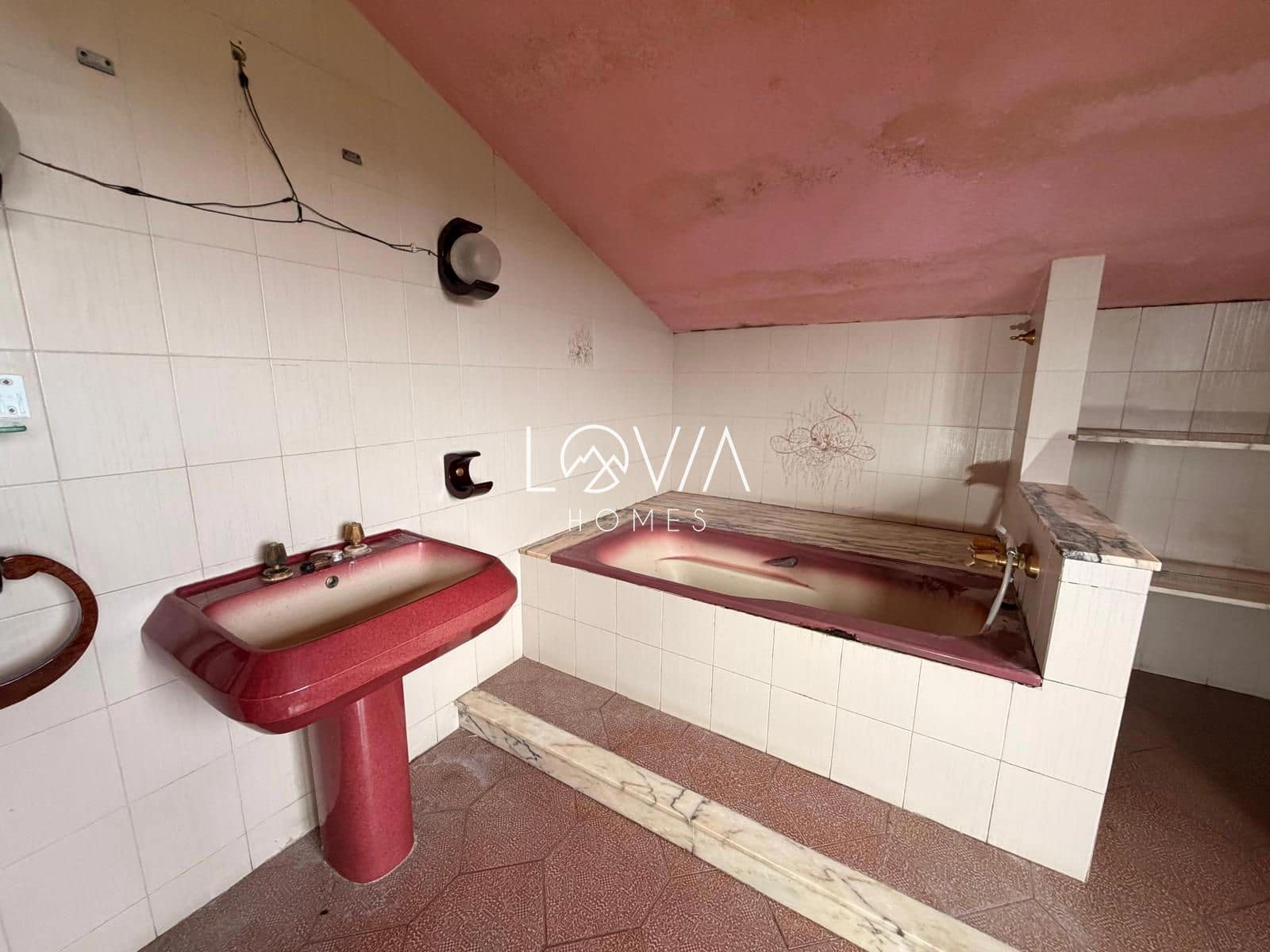 5 slaapkamer Villa te koop in Castrillon met zwembad - € 475.000 (Ref: 9665294)