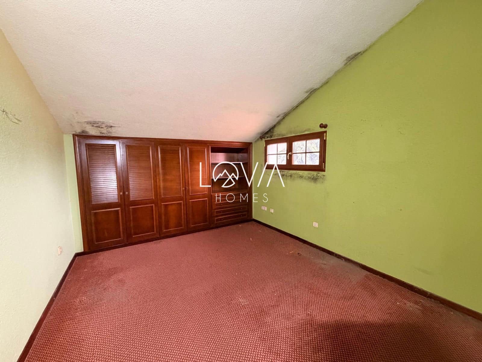 5 slaapkamer Villa te koop in Castrillon met zwembad - € 475.000 (Ref: 9665294)