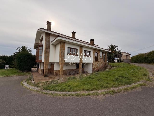 5 slaapkamer Villa te koop in Castrillón met zwembad - € 475.000 (Ref: 9665294)