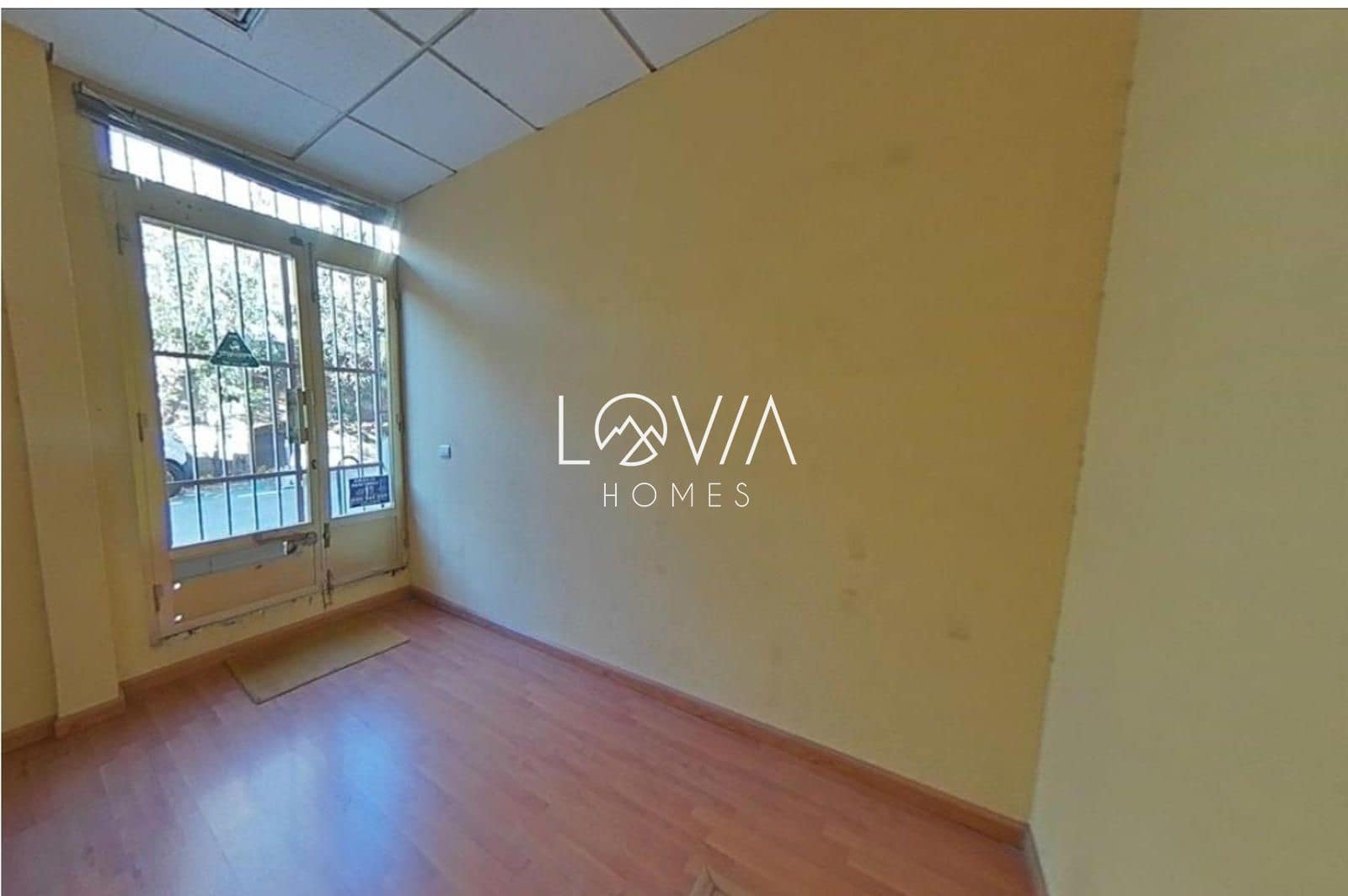 Commercial for sale in Madrid city - € 355,000 (Ref: 9675970)