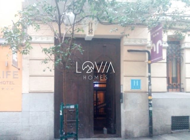 Local Comercial en Universidad, Madrid ciudad en venta - 997.000 € (Ref: 9679124)