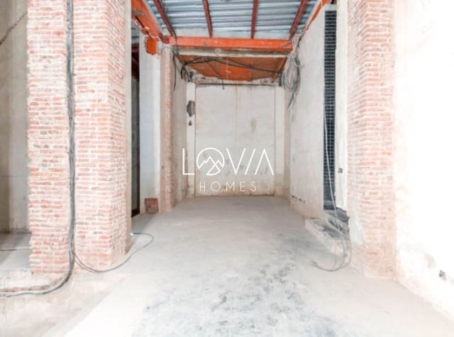Local Comercial en Universidad, Madrid ciudad en venta - 997.000 € (Ref: 9679124)