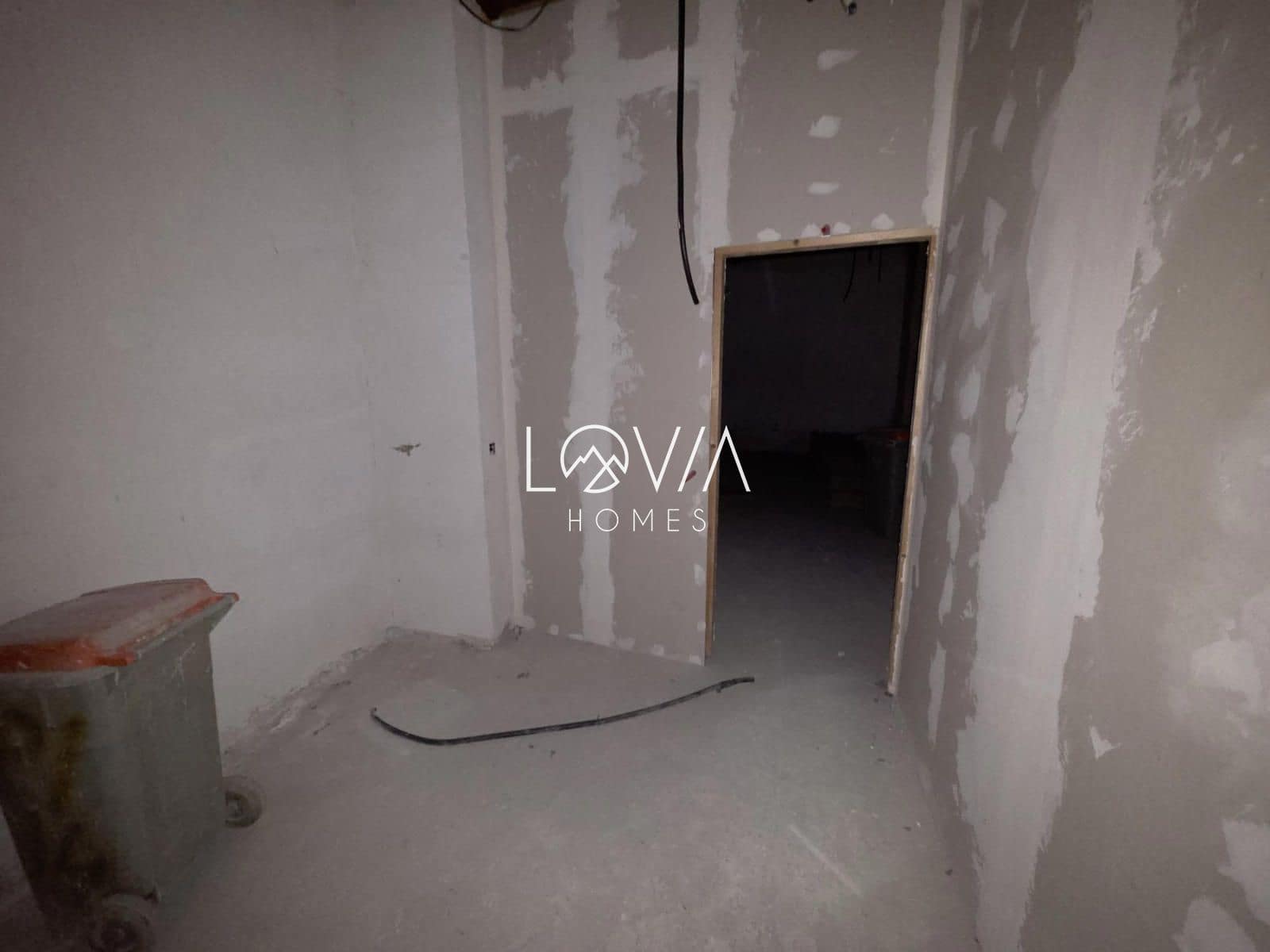 Commercial for sale in Madrid city - € 997,000 (Ref: 9679124)