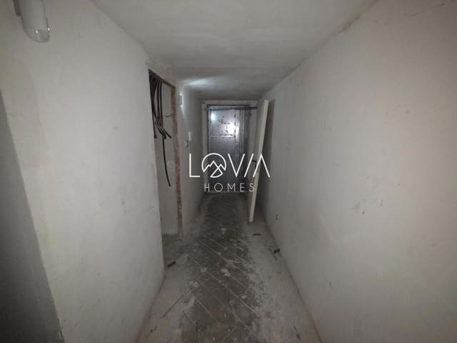 Kommersiell till salu i Universidad, Madrid stad - 997 000 € (Ref: 9679124)