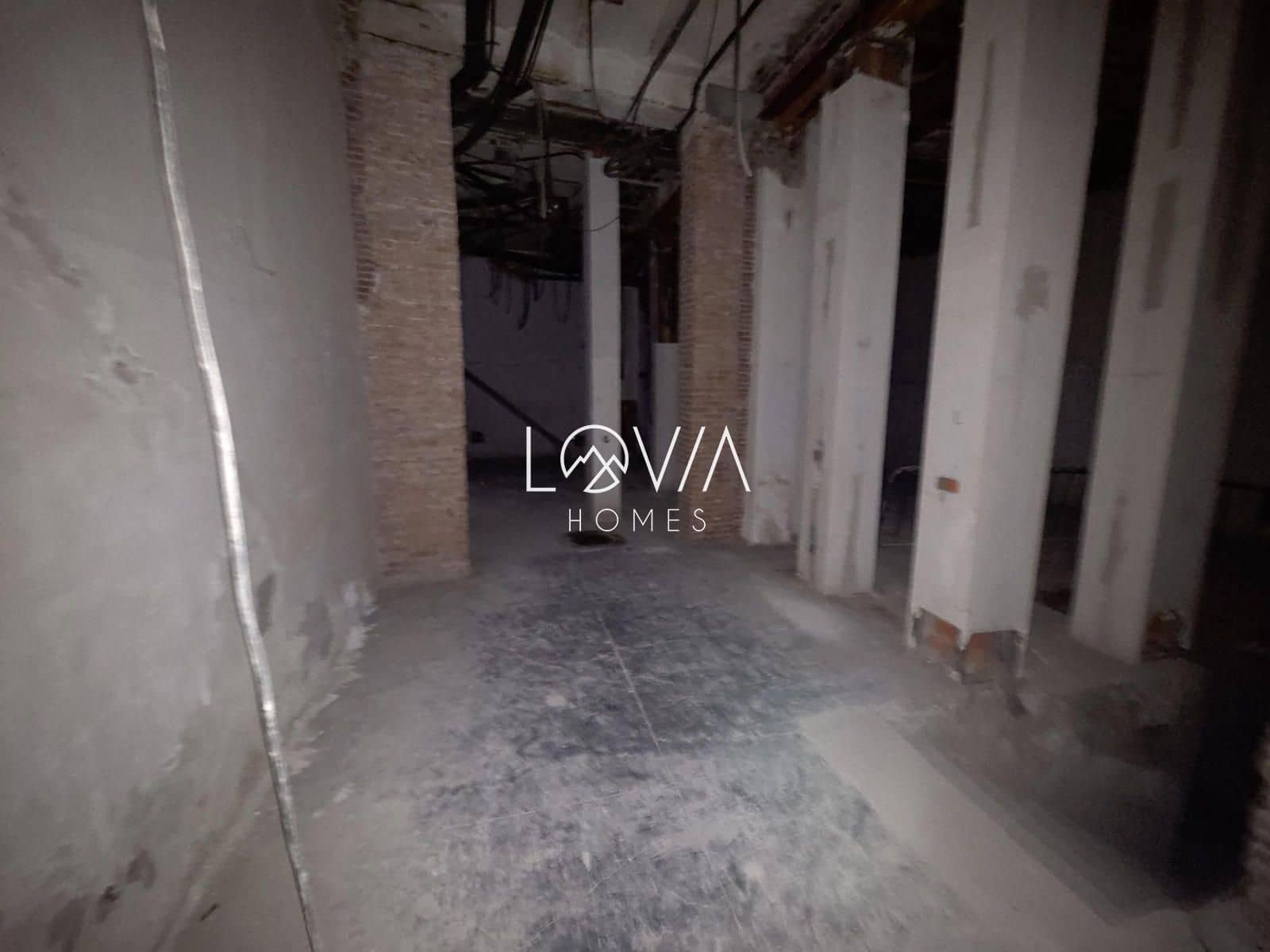 Commercial for sale in Madrid city - € 997,000 (Ref: 9679124)