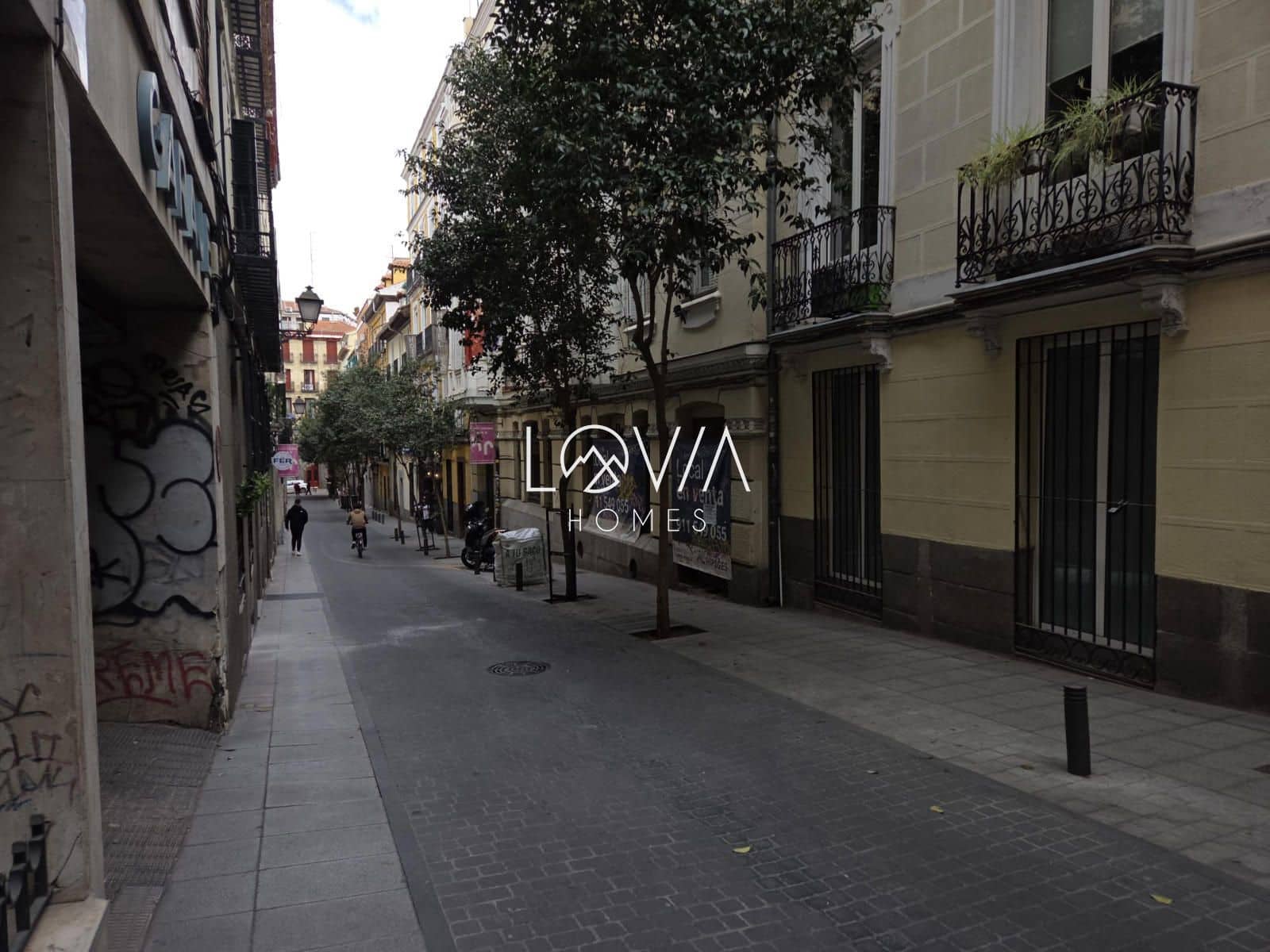 Commercial for sale in Madrid city - € 997,000 (Ref: 9679124)