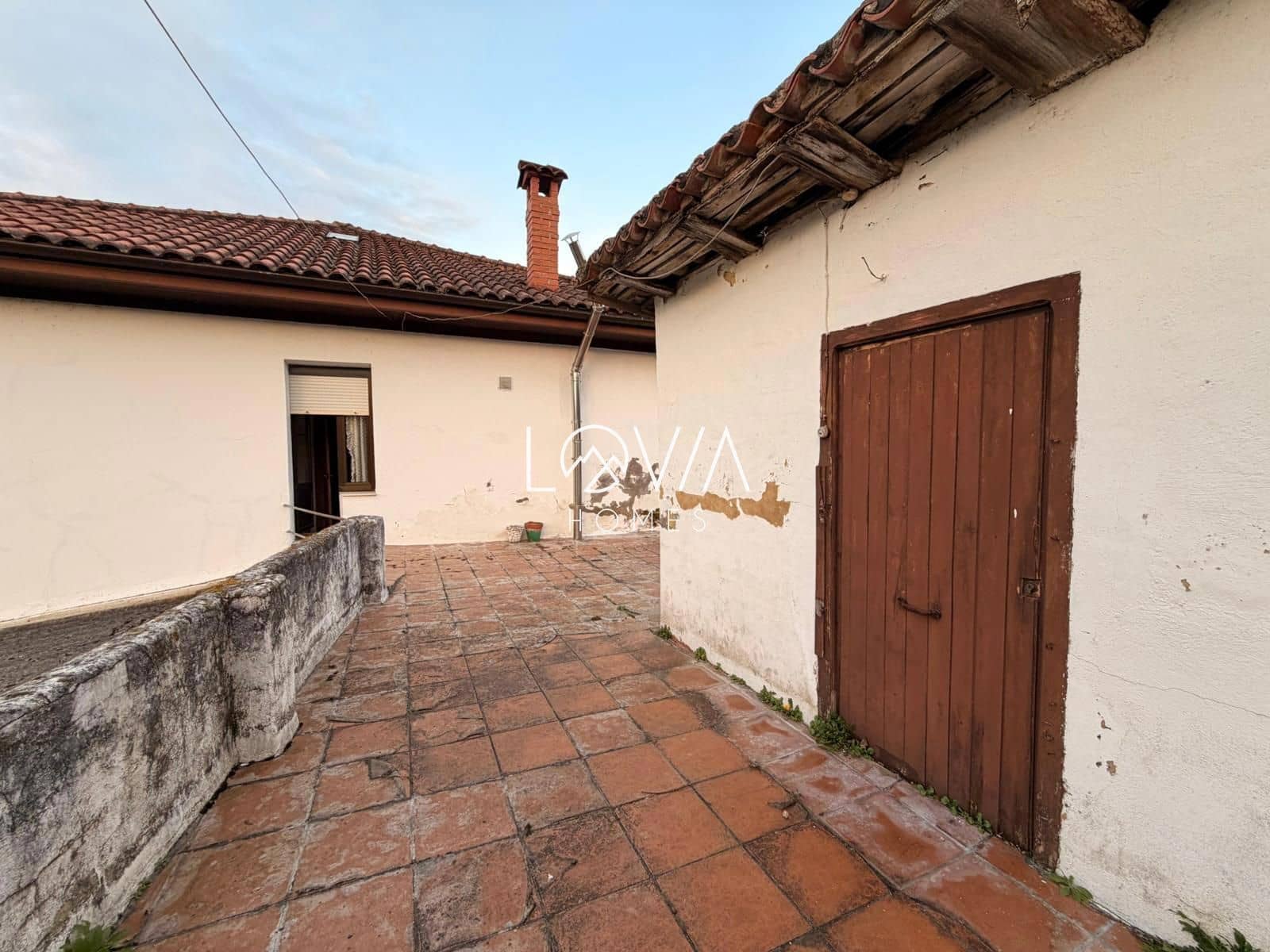 Casa de 3 habitaciones en Salas en venta - 145.000 € (Ref: 9679206)