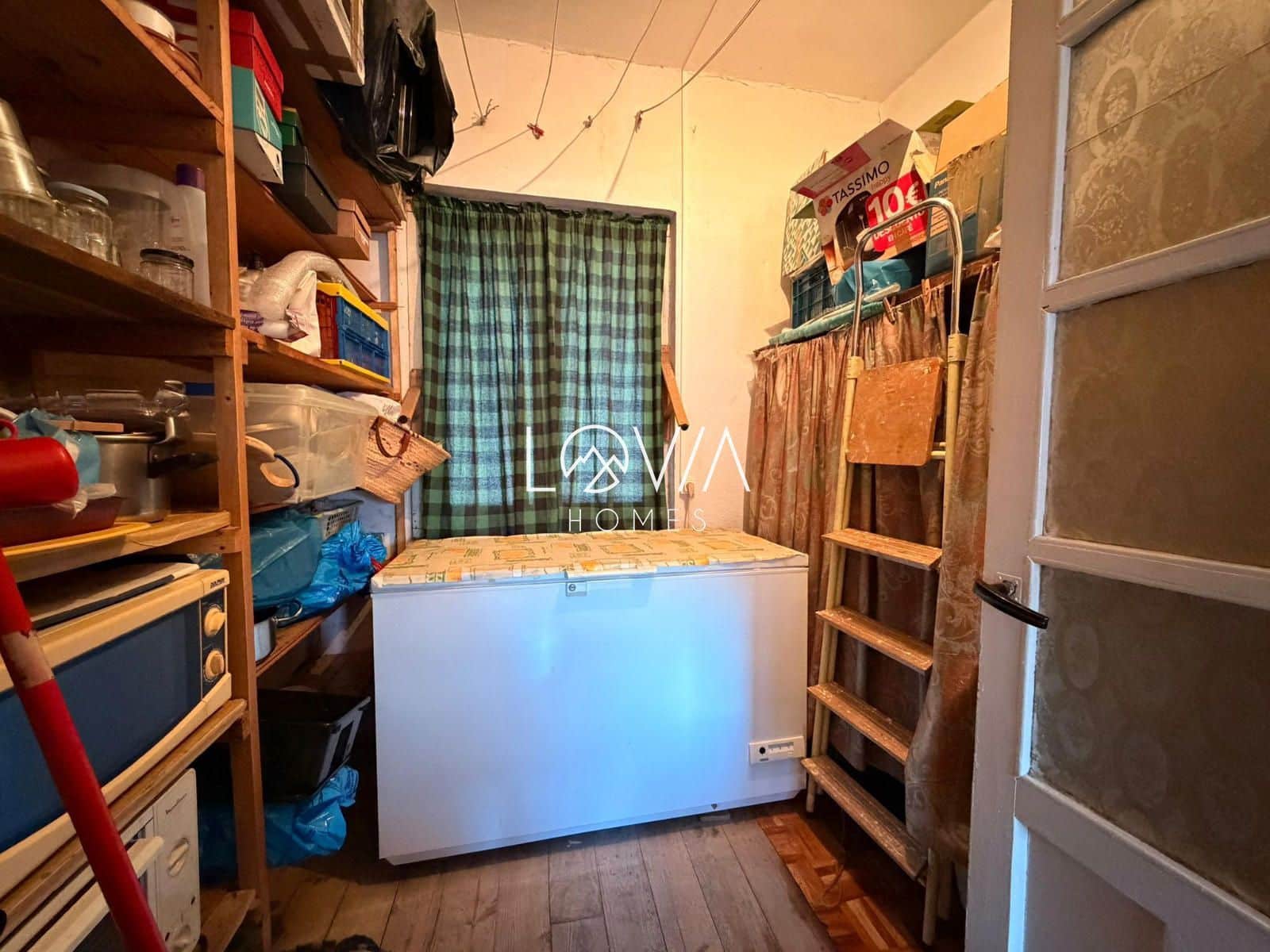 11 bedroom Villa for sale in Cangas del Narcea - € 125,000 (Ref: 9707618)