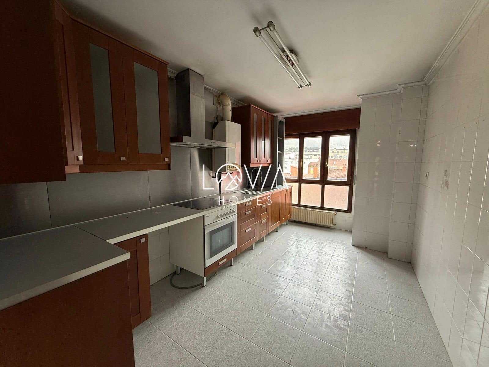 3 bedroom Flat for sale in Oviedo - € 160,000 (Ref: 9737096)