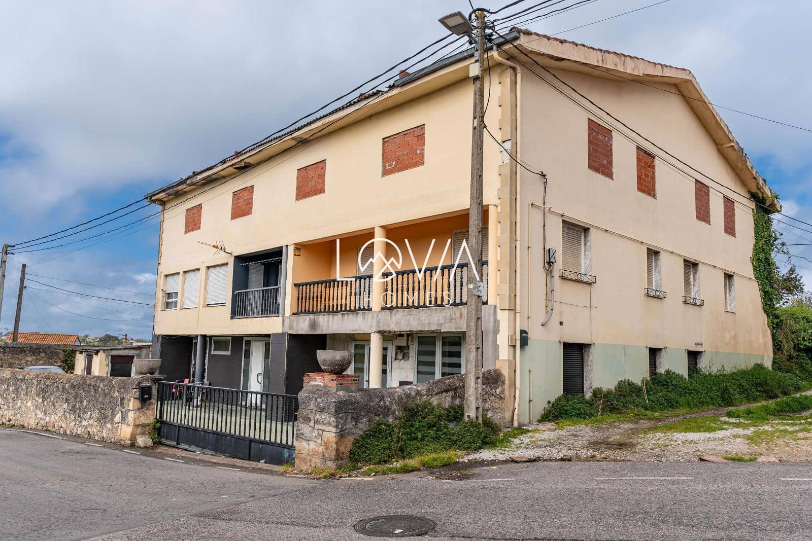 Erhverv til salg i Santander - € 58.000 (Ref: 9748221)