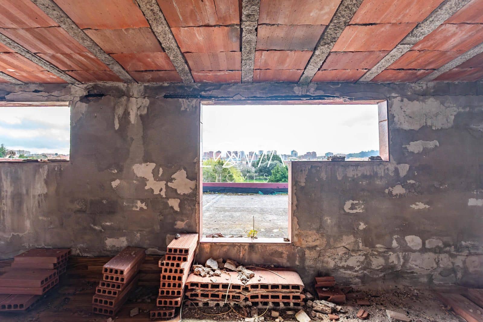 Erhverv til salg i Santander - € 58.000 (Ref: 9748221)