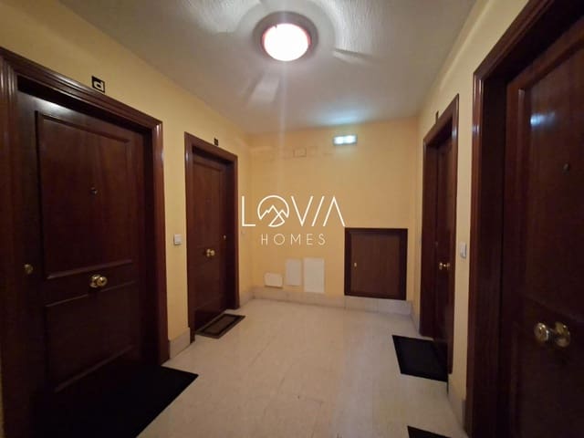 3 soveværelse Lejlighed til salg i Oviedo - € 175.000 (Ref: 9753503)