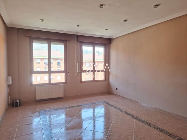 3 chambre Appartement à vendre à Oviedo - 175 000 € (Ref: 9753503)