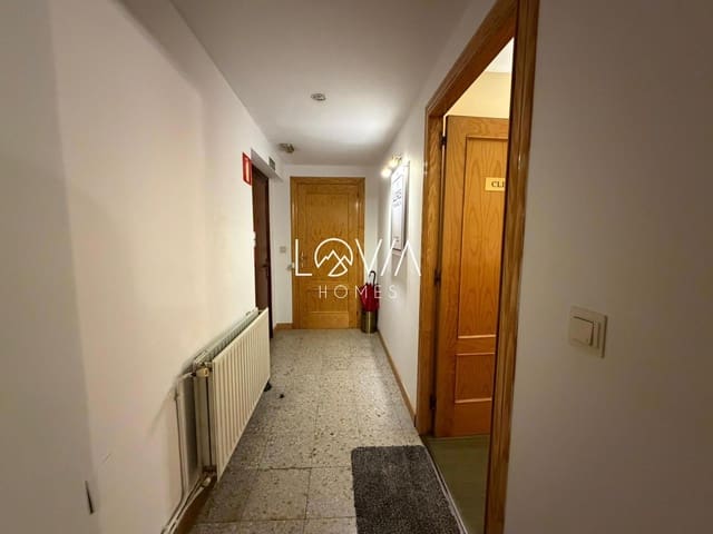 Local Commercial à vendre à Oviedo - 184 000 € (Ref: 9763245)