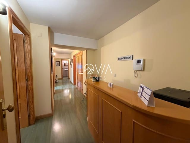 Local Commercial à vendre à Oviedo - 184 000 € (Ref: 9763245)