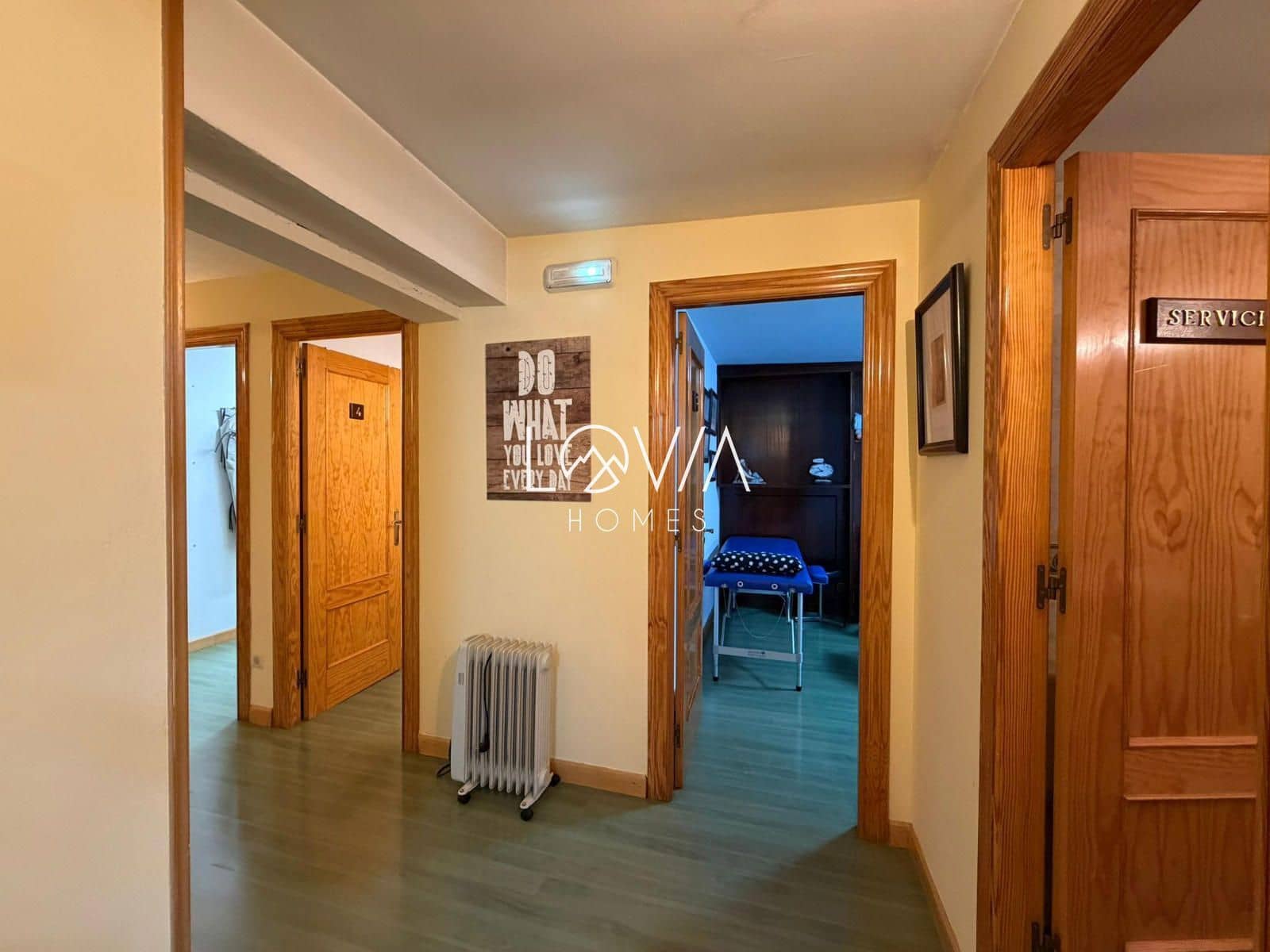 Kaupallinen myytävänä paikassa Oviedo - 184 000 € (Ref: 9763245)