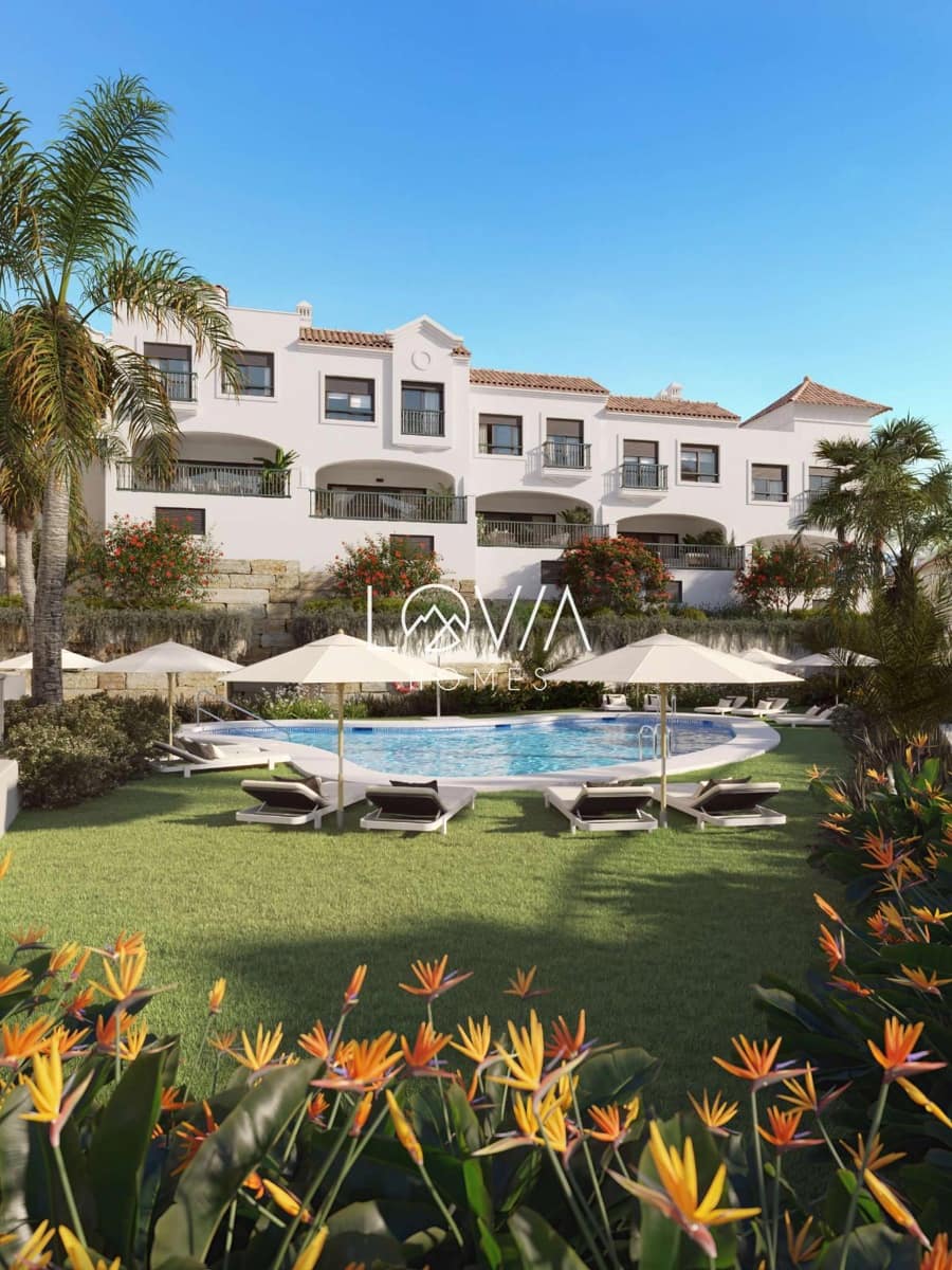 3 sypialnia Dom na sprzedaż w Estepona z basenem garażem - 470 250 € (Ref: 9806967)
