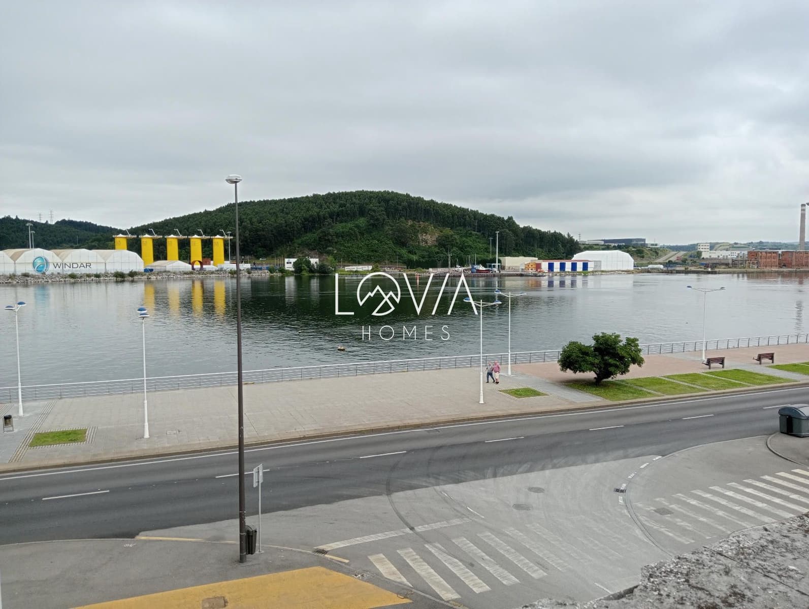 Restaurang/Bar till salu i Aviles - 490 000 € (Ref: 9806973)