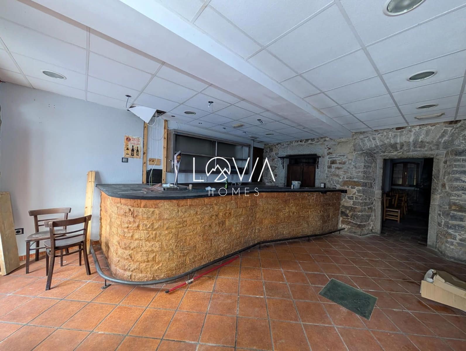 Restaurang/Bar till salu i Salas - 149 000 € (Ref: 9806974)