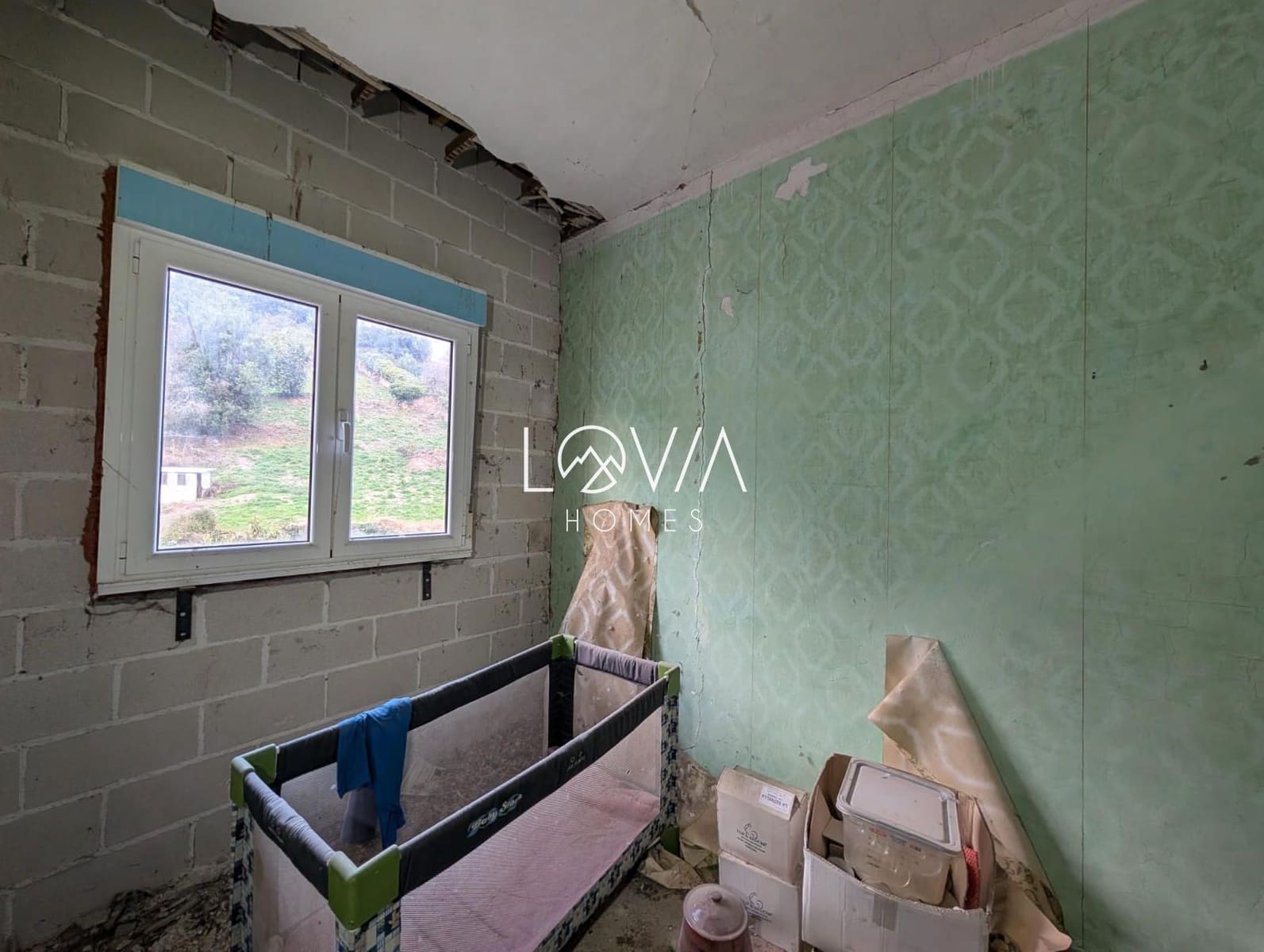 Restaurang/Bar till salu i Salas - 149 000 € (Ref: 9806974)