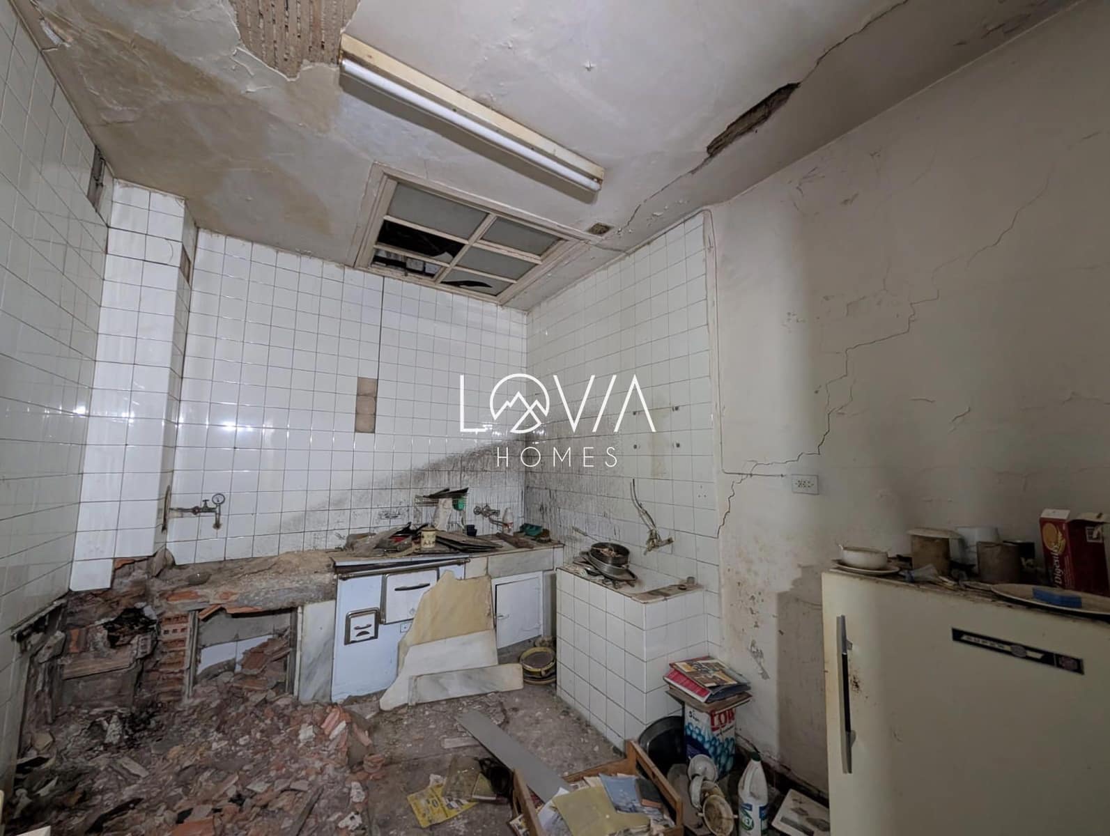 Restaurang/Bar till salu i Salas - 149 000 € (Ref: 9806974)