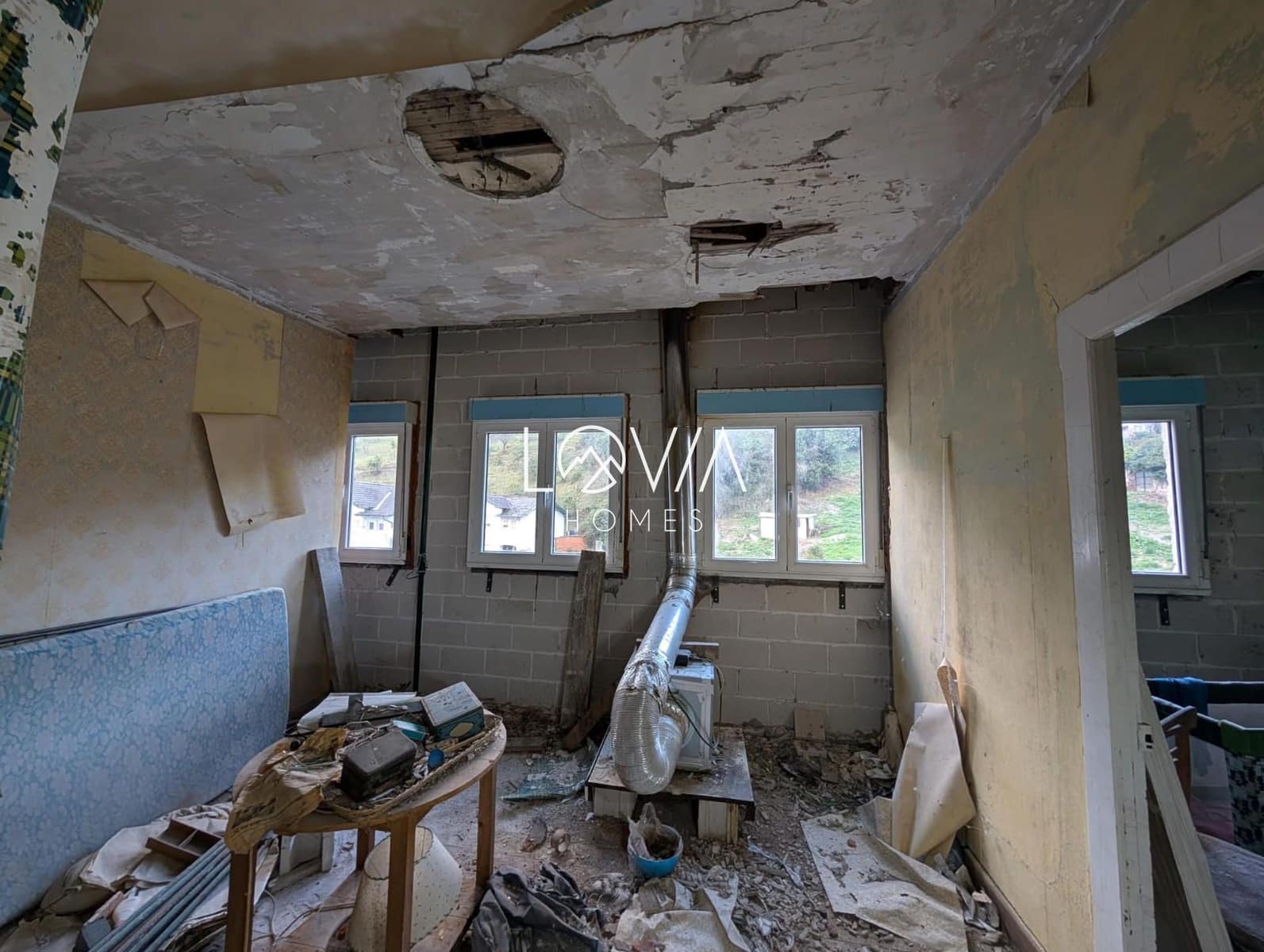 Restaurang/Bar till salu i Salas - 149 000 € (Ref: 9806974)