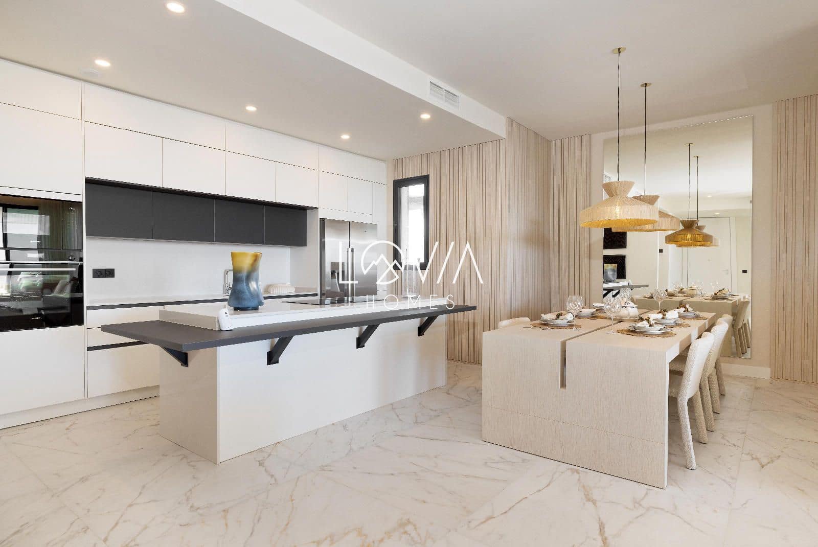 Piso de 4 habitaciones en New Golden Mile en venta con piscina garaje - 2.025.720 € (Ref: 9807137)