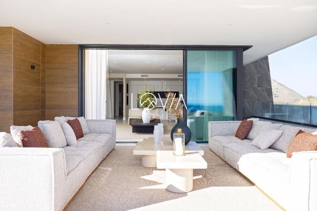 Piso de 4 habitaciones en New Golden Mile, Estepona en venta con piscina garaje - 2.025.720 € (Ref: 9807137)