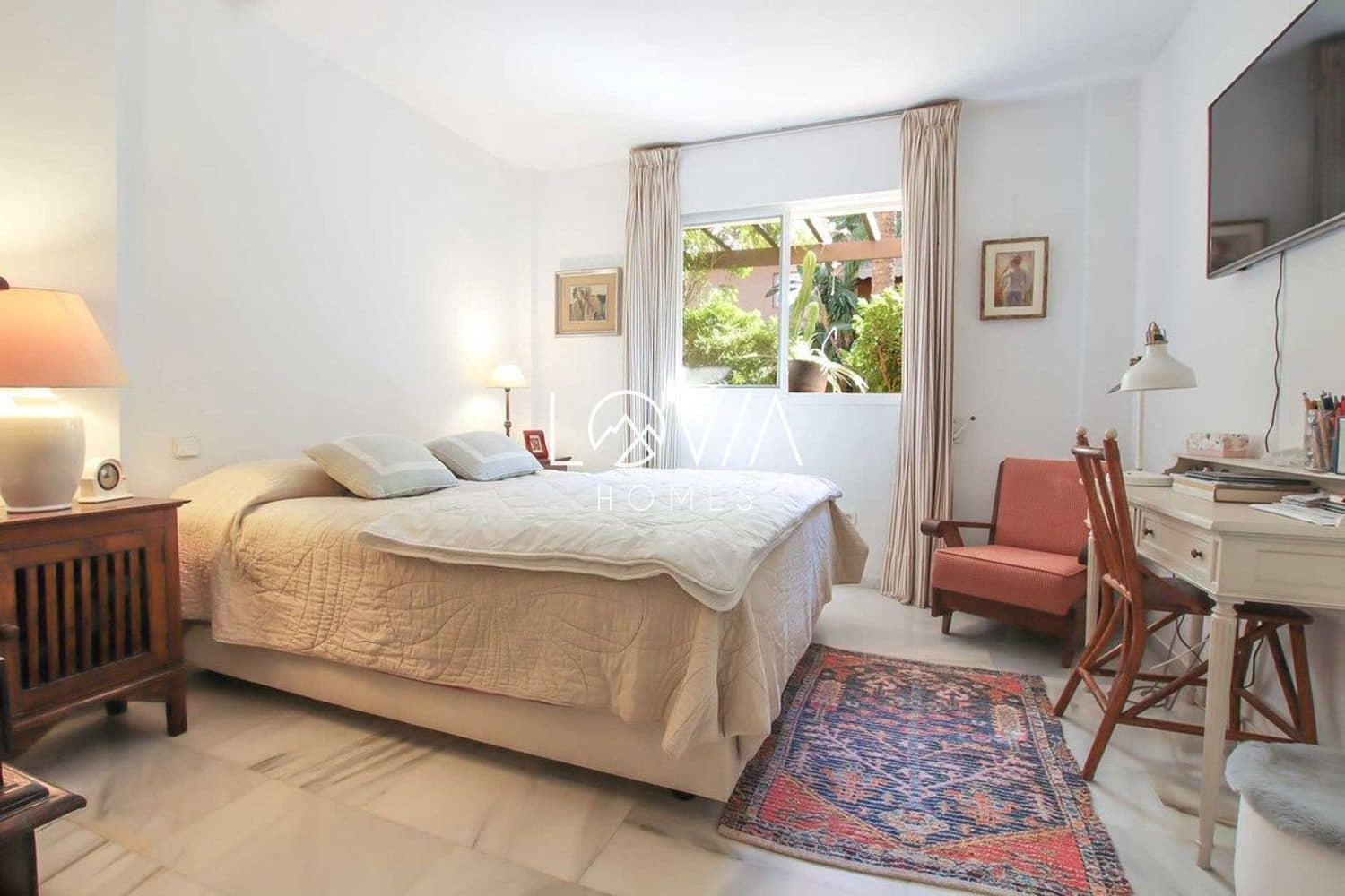 Piso de 2 habitaciones en Marbella en venta con piscina garaje - 580.000 € (Ref: 9807138)
