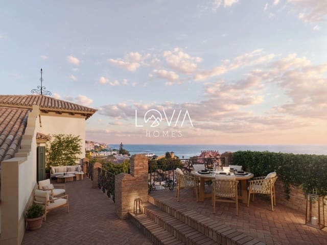 2 soverom Penthouse til salgs i El Limonar, Málaga by med svømmebasseng - € 1 700 000 (Ref: 9808313)